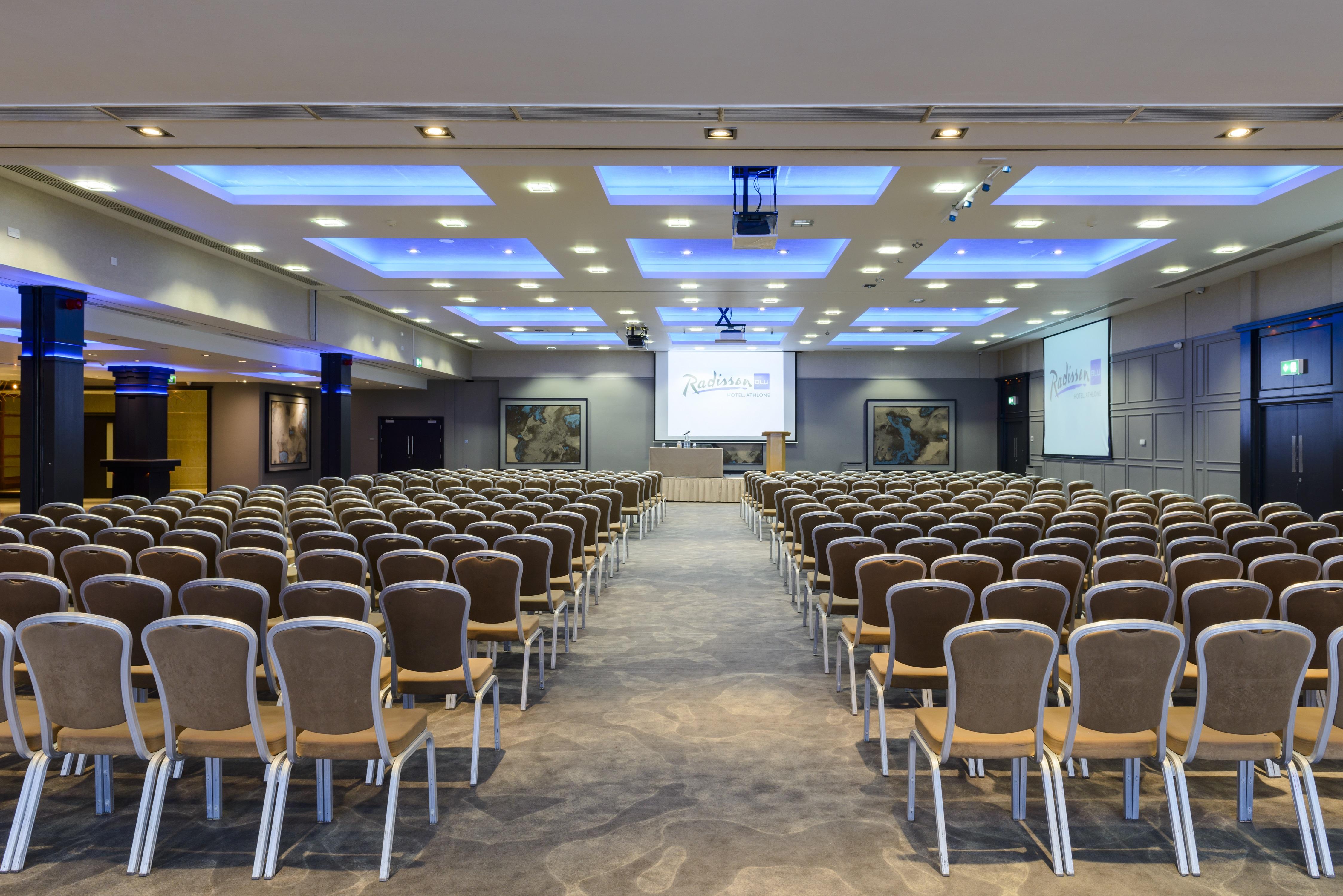 Radisson Blu Hotel, Άθλον Εξωτερικό φωτογραφία