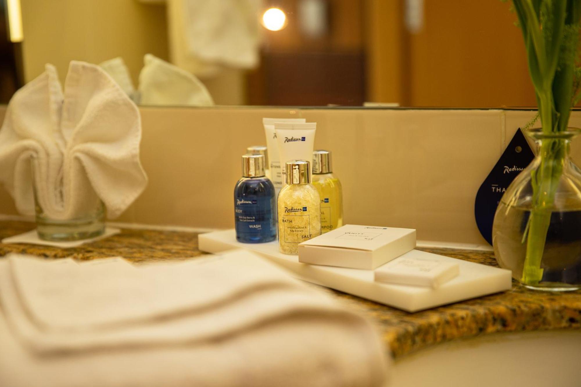 Radisson Blu Hotel, Άθλον Εξωτερικό φωτογραφία